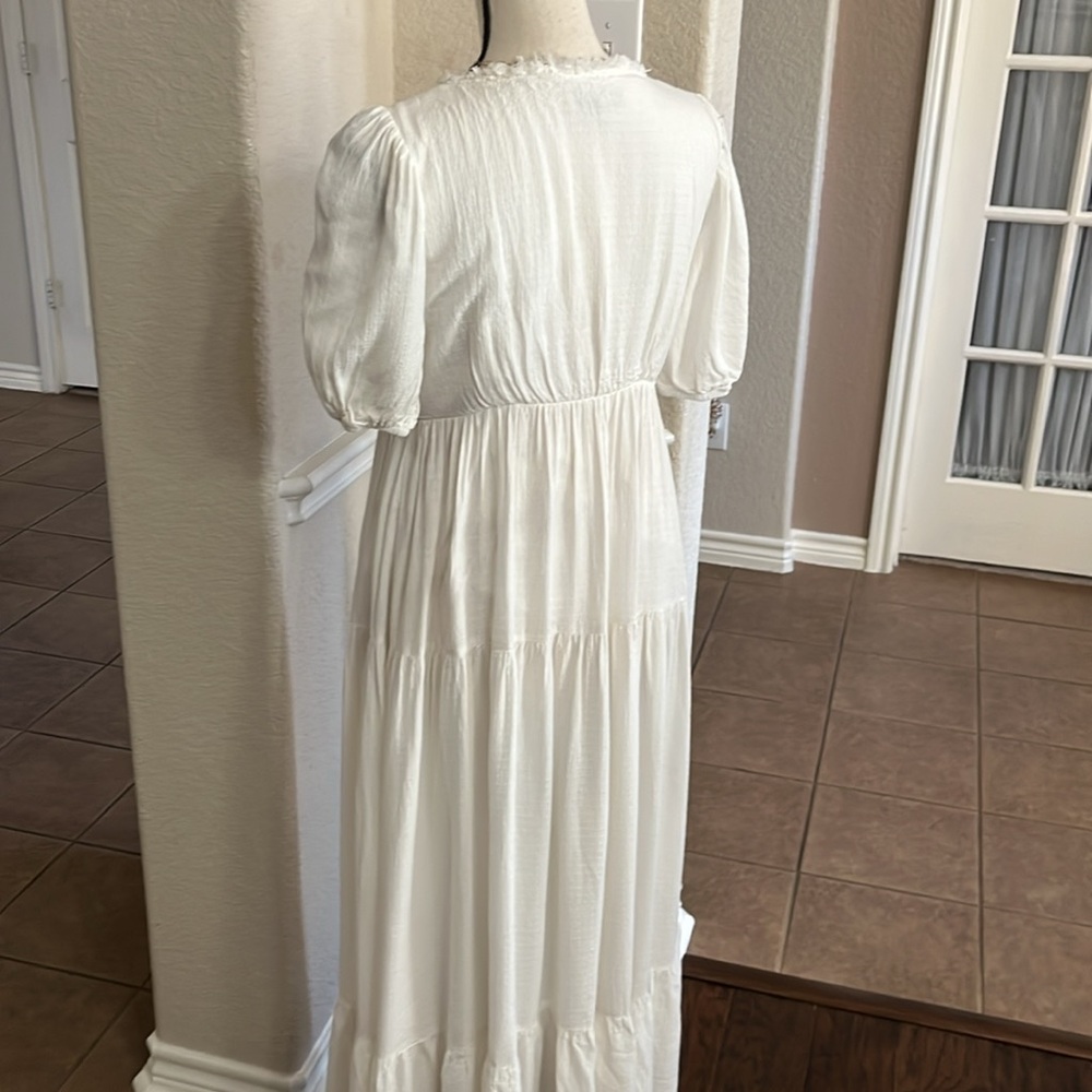 Shein ivory three tiered dress Size M /6 - Picture 3 of 17